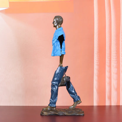 Bronze Traveller Statue